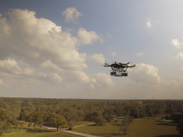 UPS realiza teste bem sucedido com drone para entrega residencial